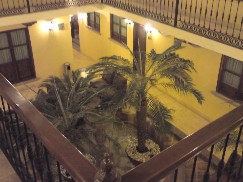 Hotel Casa Del Virrey & Suites モレリア エクステリア 写真