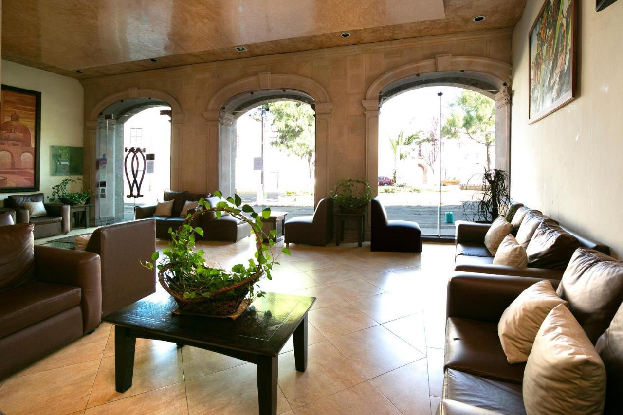 Hotel Casa Del Virrey & Suites モレリア エクステリア 写真